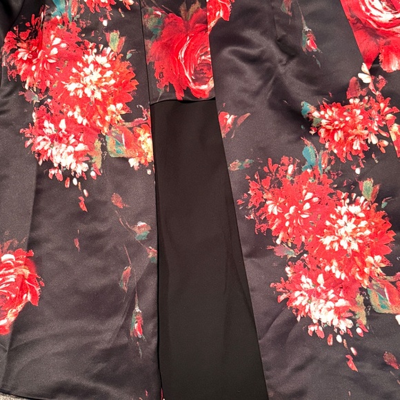 NWT Black Halo EVE Strapless Black and Roses Dress SZ 10 Womans High-Low Holiday - Picture 17 of 17